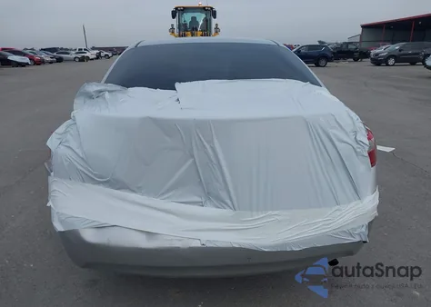 2009 Toyota Camry Le z USA, uszkodzony, nr VIN 4T4BE46KX9R103329